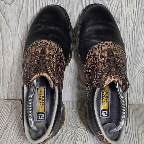 FootJoy DryJoys Tour Black Leather Crocodile Saddle Design Golf Shoes Mens 8 main image 5